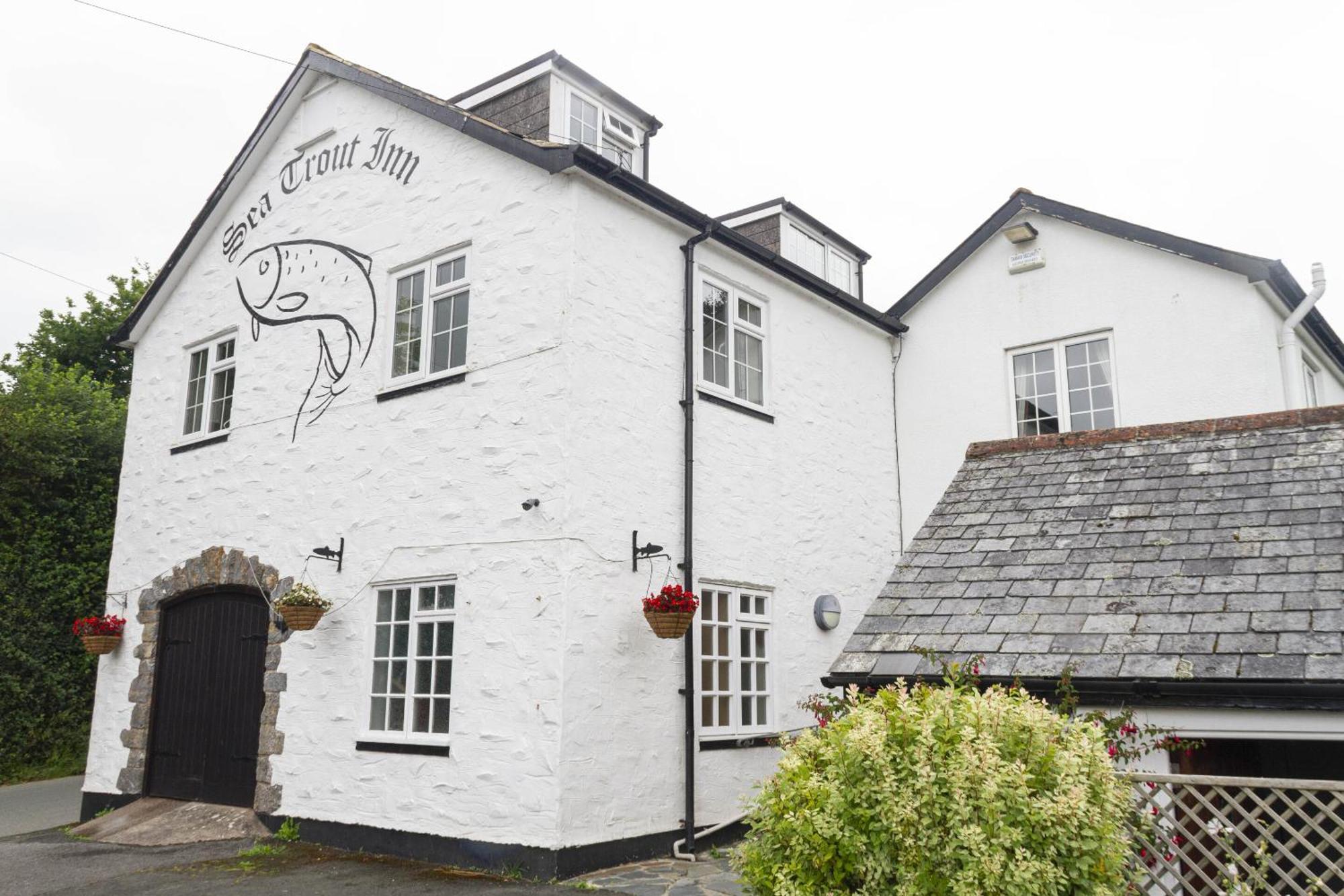 The Sea Trout Inn Totnes Esterno foto